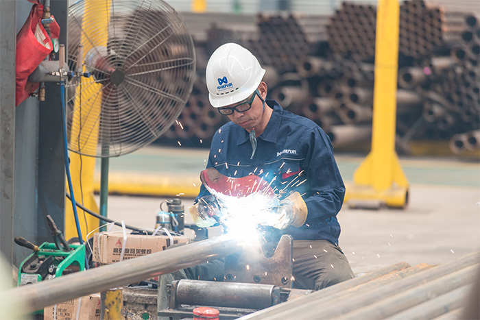 长葛网架焊接车间